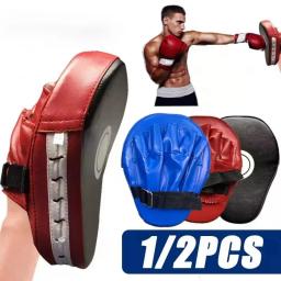 1/2 pçs boxe curvado mão alvo almofada de boxe luvas ginásio treinamento kickboxing exercício saco de boxe couro do plutônio muay thai taekwondo - Image 1