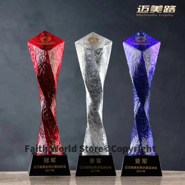 Troféu de Cristal Personalizado - Estátua de Empresa - 26cm