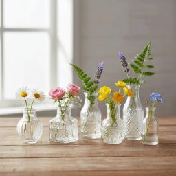Conjunto de 10 Vasos de Vidro Mini Retro com Relevo, Estilo Europeu, Cristal Transparente, Elegantes e Decorativos - Image 3