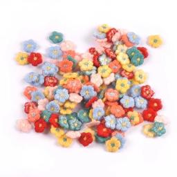 50 pçs/lote 10mm mini apliques de flores para diy chapéu roupas suprimentos de costura headwear decoração stick-on remendos cp3722 - Image 4