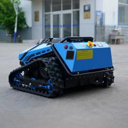 Trator Cortador de Grama 4x4 para Todos os Terrenos com Plataforma de 60 Polegadas para Paddocks de Fazendas de Cavalos - Image 4
