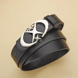 Cinto elegante com fivela de metal cruzada oval – durável, simples e universalmente compatível – ideia de presente unissex para homens e mulheres - Image 1
