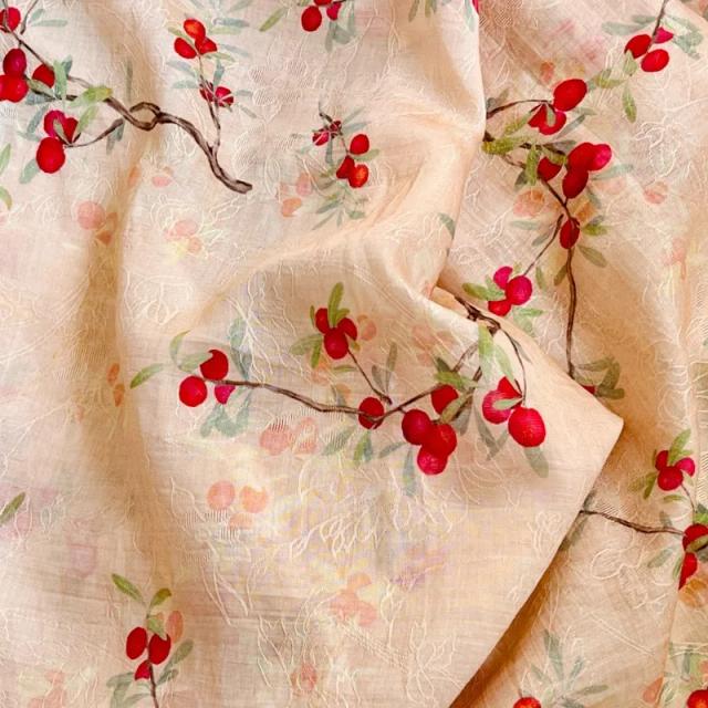 Tecido Jacquard Ramie com Estampa de Frutas Vermelhas 150x50cm para Vestido