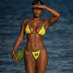 Conjuntos de Biquíni Triângulo Feminino Sexy Sem Costas, Estilo Vintage Grunge, Moda Praia de Rua de Verão Europeia e Americana 2026 - Image 1