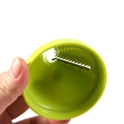 Fatiador de vegetais rotativo 3 em 1, descascador, ralador e triturador espiral com lâminas intercambiáveis para preparação de cozinha, 1 peça - Image 4