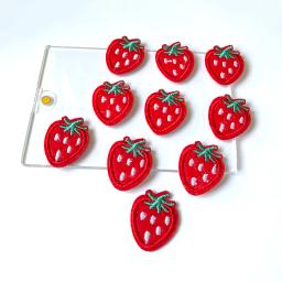 Barato 10 pçs bonito bordado mini remendos de morango ferro em apliques para jeans diy acessórios de roupas - Image 3