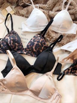 Silken Triângulo Cup Bra e Lingerie Tanga Set para Mulheres, Roupa Interior Sexy, Sutiãs Sem Fio, Bralette Francês, Íntimas Sem Costura, Verão - Image 4