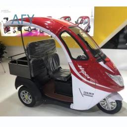 Triciclos Elétricos Semi-Fechados para Passageiros e Carga, Scooters para Idosos, Pequenos Veículos Elétricos de Baixa Velocidade - Image 4