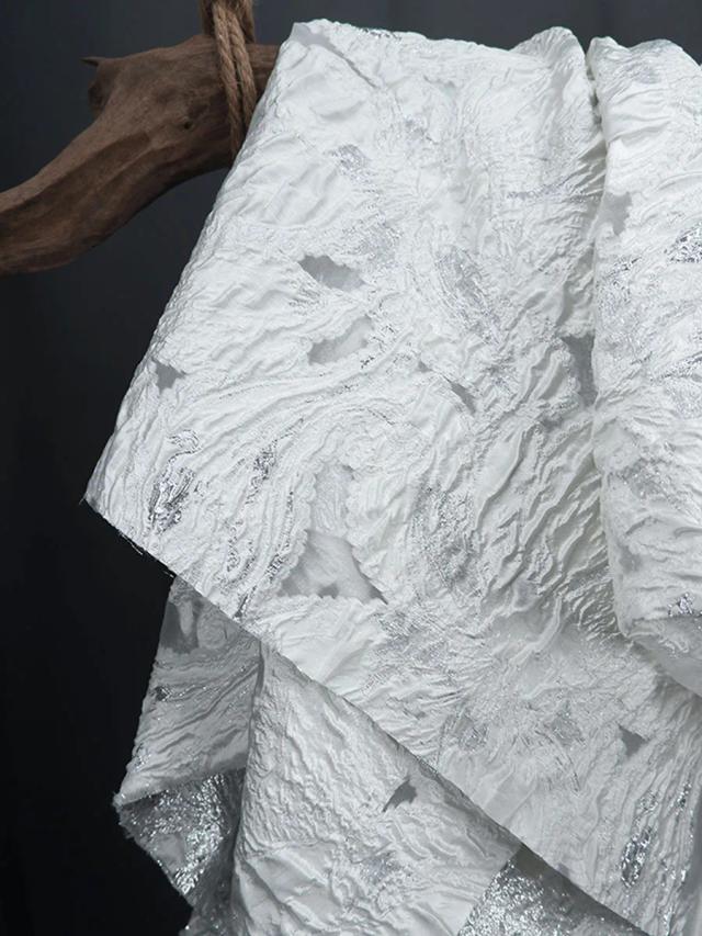 Tecido Jacquard Mesh Gold Thread 0.5 metros
