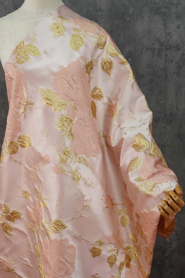 Tecido Jacquard Ouro Floral Brocado 100cm Estilo Chinês para Vestidos Elegantes