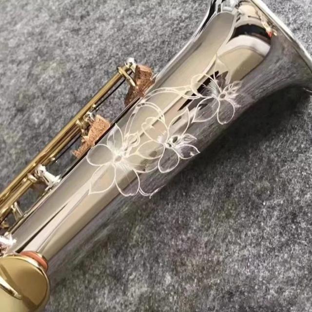 Saxofone Soprano Reto 1100SGQ Prateado Niquelado B-flat