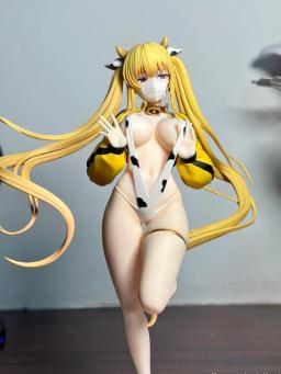 Em estoque, Ensoutoys original, versão Lily, vaca leiteira Lily. Figuras de PVC de 24 cm, escala 1/7, com roupas de vaca, modelos, brinquedos, artigos de coleção, presentes. - Image 3