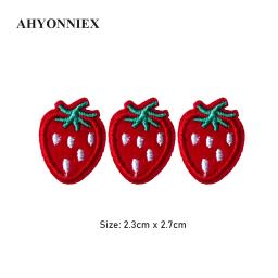 Barato 10 pçs bonito bordado mini remendos de morango ferro em apliques para jeans diy acessórios de roupas - Image 4