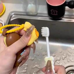 Tampa protetora de escova de dentes banana com caixa de armazenamento de pasta de dente - compacta e conveniente - capa essencial para escova de dentes para viagens - Image 5