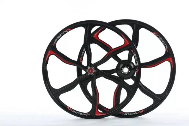 Roda de Motor de Cubo de Magnésio 26 Polegadas para Scooter Elétrica - Leveza e Potência