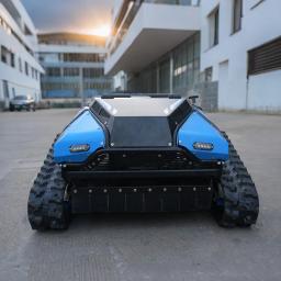Trator Cortador de Grama 4x4 para Todos os Terrenos com Plataforma de 60 Polegadas para Paddocks de Fazendas de Cavalos - Image 2