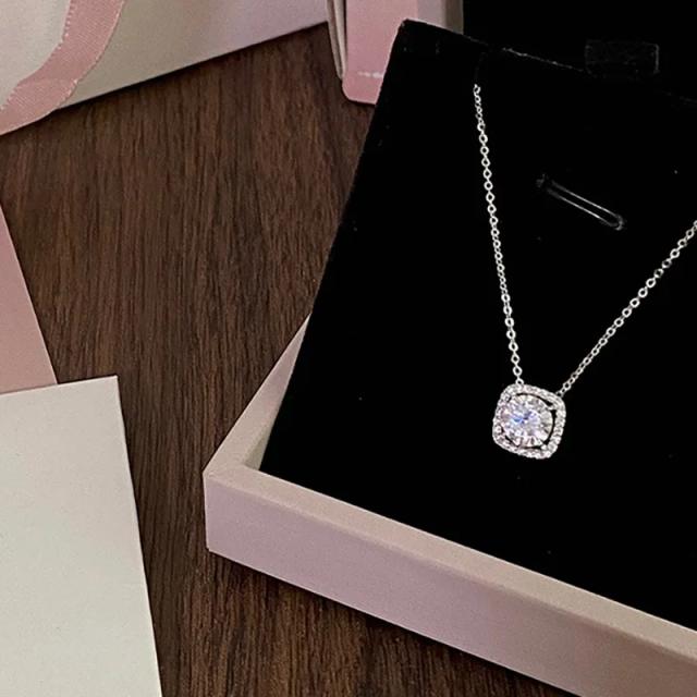 Colar Pingente Quadrado Zircônia Prata 925 Esterlina Brilhante para Mulheres