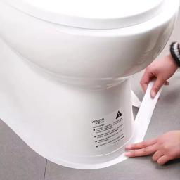 1 rolo de tiras de vedação de vaso sanitário à prova d'água e à prova de mofo, fitas de vedação autoadesivas para cozinha e banheiro, fita à prova d'água para banheiro - Image 1