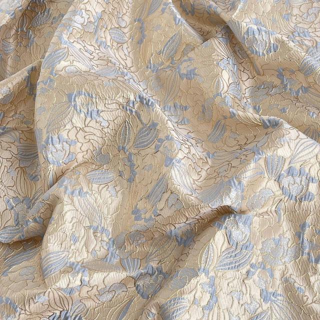 Tecido Vintage Floral Bordado 1 Metro