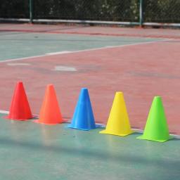 Cones de futebol de plástico equipamento de treinamento de futebol 18cm cones de marcação crianças cone de tráfego discos de agilidade curso de obstáculo esportes - Image 2