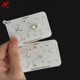 Protetor de Câmera de Vidro 3D em Forma de Coração com Diamantes de Luxo para iPhone 18 17 Pro Max 17Pro, Película de Lente para iPhone 18 Pro, Capa Completa HD Transparente - Image 1
