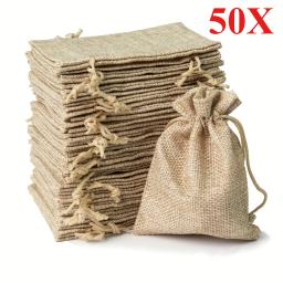 50 pçs 13x1 8/10x1 5/9x1 0/7x9cm saco de serapilheira com cordão presente de juta diy saco de presente de casamento para embalagem de doces chocolate jewery - Image 1