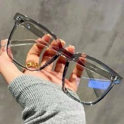 Óculos Unissex com Armação Quadrada e Bloqueio de Luz Azul - Estilo Universitário Elegante, Óculos Ópticos que Valorizam o Rosto - Image 3