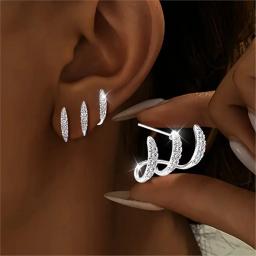 Brincos elegantes de três garras com strass, 2 peças para mulheres, design luxuoso e fofo, joias para festa, presentes - Image 1