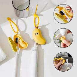 Tampa protetora de escova de dentes banana com caixa de armazenamento de pasta de dente - compacta e conveniente - capa essencial para escova de dentes para viagens - Image 1