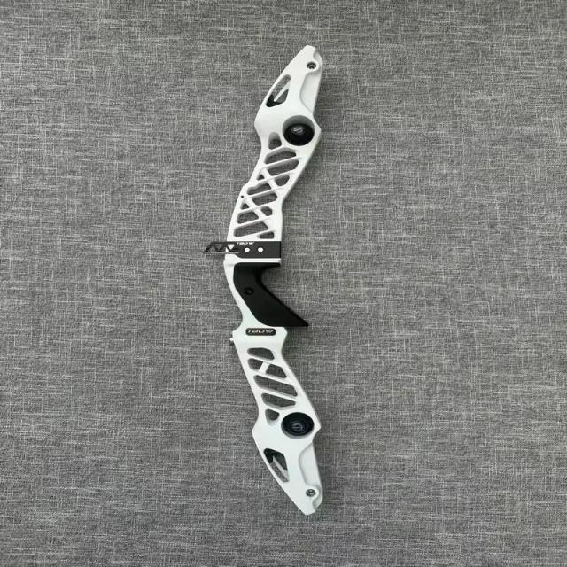 Junxing H6 Arco Recurvo Riser 25" ILF Alumínio Liga Mão Direita