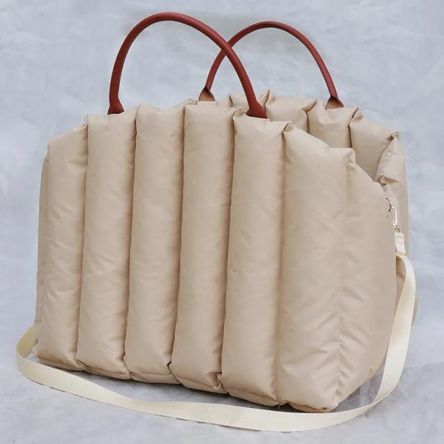 Assento Portátil Antiderrapante para Cães e Gatos Pequenos - Bolsas de Transporte Seguras para Viagens