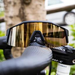 Kapvoe bicicleta ciclismo óculos polarizados ciclismo mtb uv400 mountain men/women óculos de desporto ao ar livre oculos de sol masculino oculos de ciclismo masculino oculos ciclismo feminino - Image 1