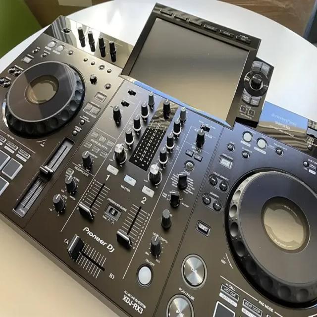 DJ XDJ-RX3: Controlador Preto Tudo-em-Um para DJs - Vendas Autênticas e Exclusivas