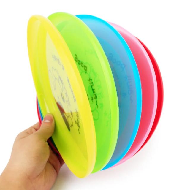 Frisbee de Plástico Elástico para Cachorros e Brincadeiras ao Ar Livre com Crianças e Adultos