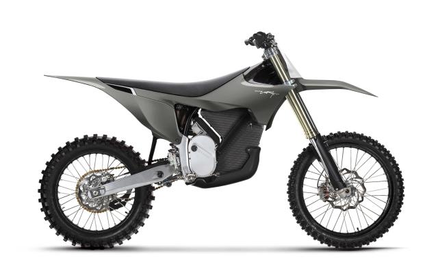 Stark Futuro Varg Alpha 80 HP Cinza Floresta