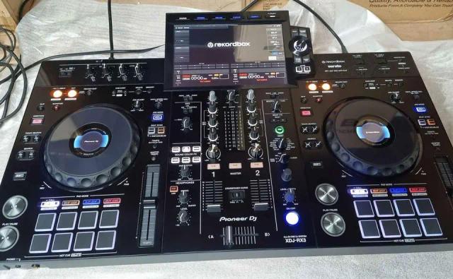 Sistema Mixer DJ Integrado XDJ-RX3-W: Melhore suas Performances Musicais com Ofertas Exclusivas