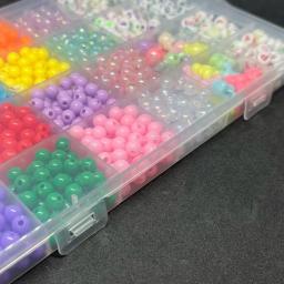 Maleta Kit de Miçangas com Mais de 1500 Peças e 10 Metros de fio, Perfeito para Confecção de Joias, Pulseiras, Colares... - Image 4