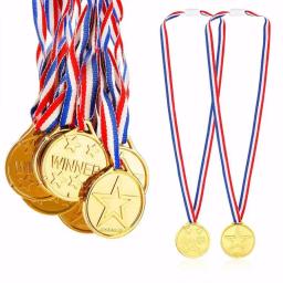 3/5 pçs crianças medalhas de ouro plástico com fita vencedores medalhas esportes dia festa saco prêmios brinquedos para crianças prêmios do estudante - Image 1