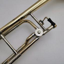 Nova chegada trombone bach tb 450 b bb/f tenor trombone com caso acessórios frete grátis - Image 3