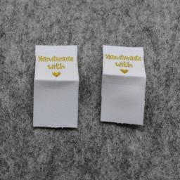 100 peças etiquetas artesanais em estoque/etiquetas douradas/etiquetas personalizadas de tecido/etiquetas bordadas de vestuário - Image 5