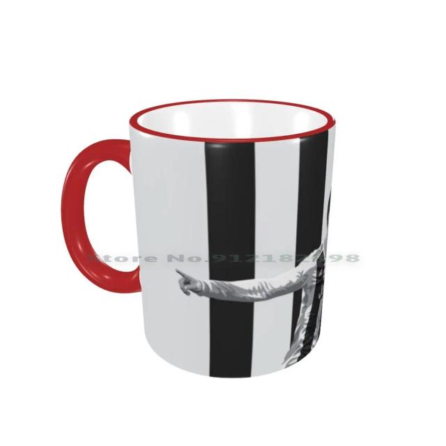 Caneca de Cerâmica Criativa Vintage do Cristiano Ronaldo: Ideal para Café, Leite e Chá - Presente Perfeito!