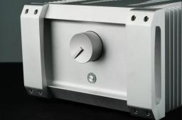 Mono potência amplificador caixa Nbz20 dissipação de calor alumínio chassis em ambos os lados - Image 1