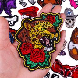 Patches bordados crânio rosa em roupas, DIY Punk Animal Applique, Ferro em remendos para roupas, Adesivos de motociclista Hippie Rock - Image 3