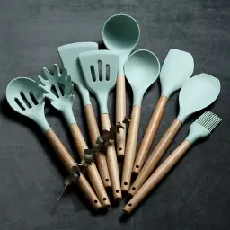 Espátula de silicone antiaderente com cabo de madeira, Pinças de colher, Utensílios de sopa, Pá resistente ao calor, Ferramenta de cozinha, 1pc - Image 1