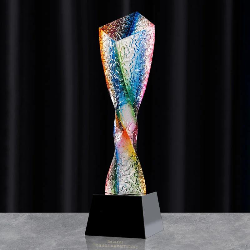 Troféu de cristal estrela de cinco pontas criativo, coluna torcida, prêmio de letras personalizadas, troféu universal, high-end - Image 1