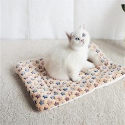 Cama de pelúcia para animais de estimação, colchão com almofada para gatos, suprimentos para animais de estimação, cobertor para cama de inverno, tapete de dormir - Image 1