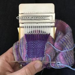 10/14/28 agulhas diy antigo pequeno tear darning máquina mini tecelagem loom mender tecer ferramenta fio mão tricô máquina - Image 4