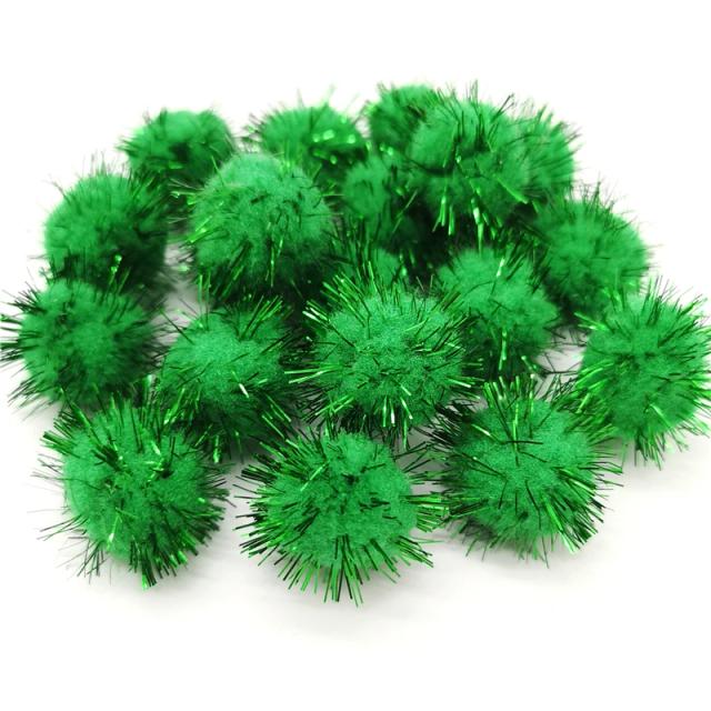 Conjunto de 50 Pompons Coloridos de 15mm e 25mm para Bonecas e Artesanato - Acessórios Macios para DIY e Brinquedos Infantis