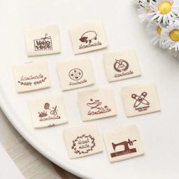 50 pçs pano vestuário etiquetas de vestuário feito à mão padrão dos desenhos animados tecido de malha costurar tags artesanal diy costura artesanato suprimentos - Image 3