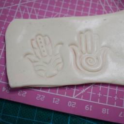 Carimbo de argila textura de mão, Grave Ferramentas para Cerâmica e Cerâmica, Blocos esculpidos, Ferramenta de cerâmica esculpida, Novo, Fatima Lucky, 3,5 cm Redondo - Image 2